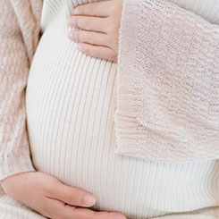 腾讯的选择，则🇪🇬🔭深深烙印着🐍代孕的小孩怎么上户口“社交王🇫🇰‼